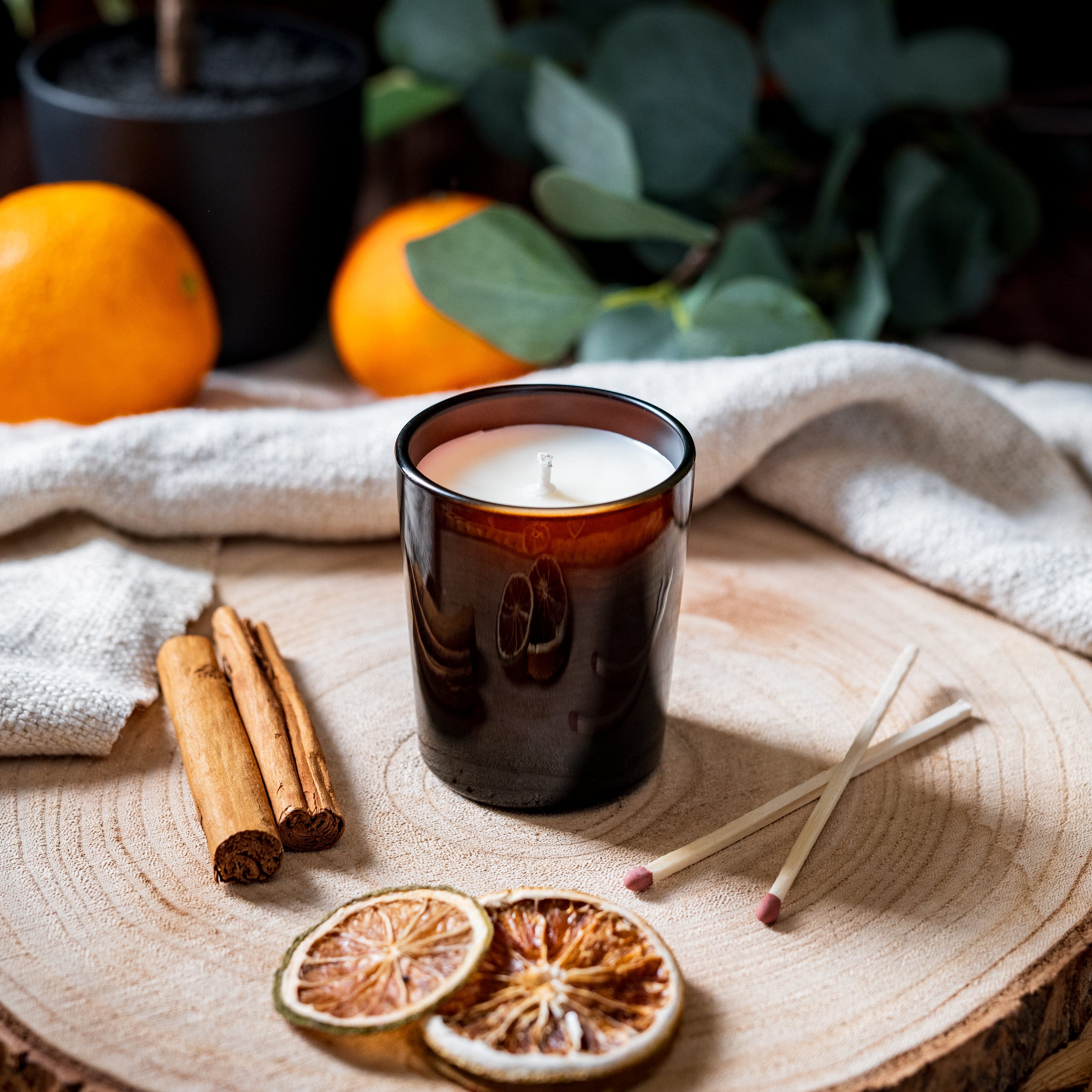 9cl Lotti Candle Jar - Amber - Image 3