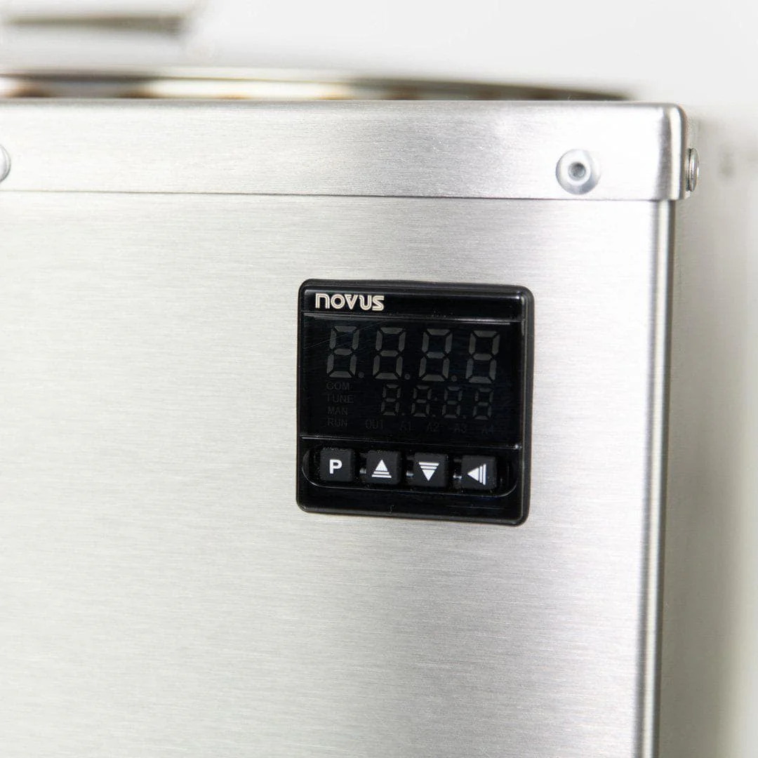 iMelt 30 Digitally Controlled Candle Wax Melter - Image 2